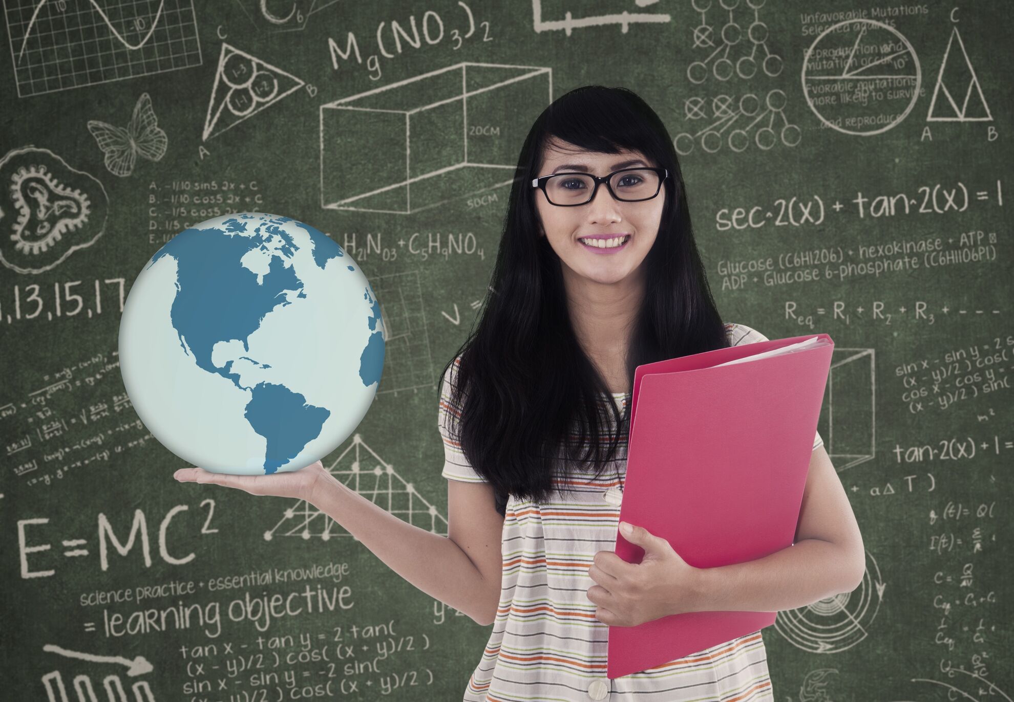 The second call for international students is now open!💫